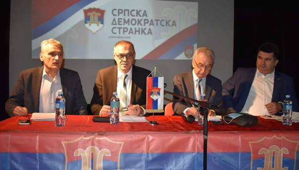 Zasjeda GO: SDS danas zauzima poziciju prema Dodikovim najavama
