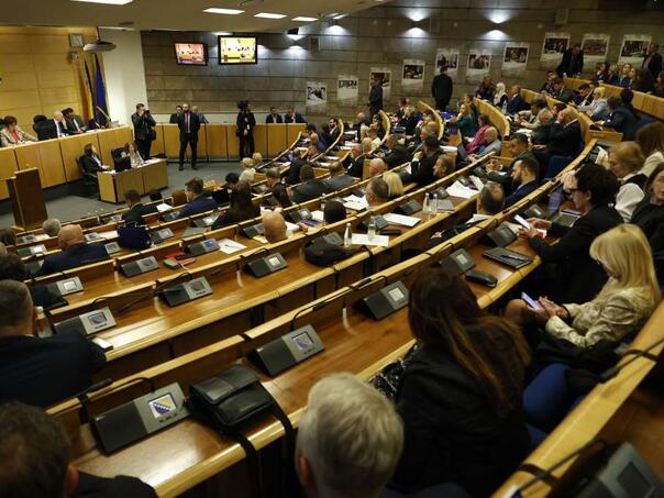 Zasjeda Parlament FBiH, na dnevnom redu fiskalni zakon