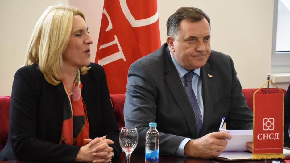 Zasjeda SNSD: Dodik i Cvijanović objavljuju svoje kandidature