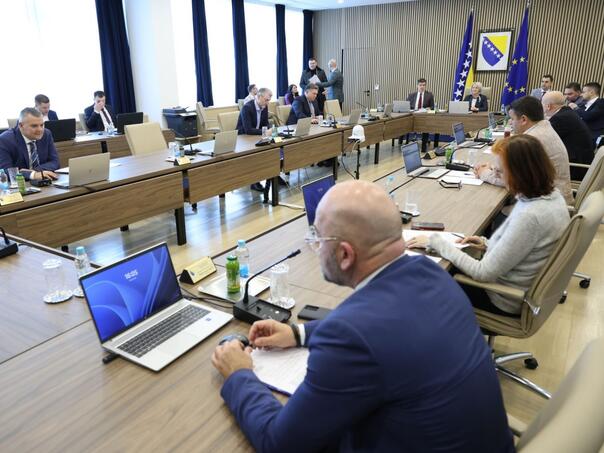 Zasjeda Vijeće ministara BiH: Prevoznici u fokusu, stižu li konkretna rješenja?