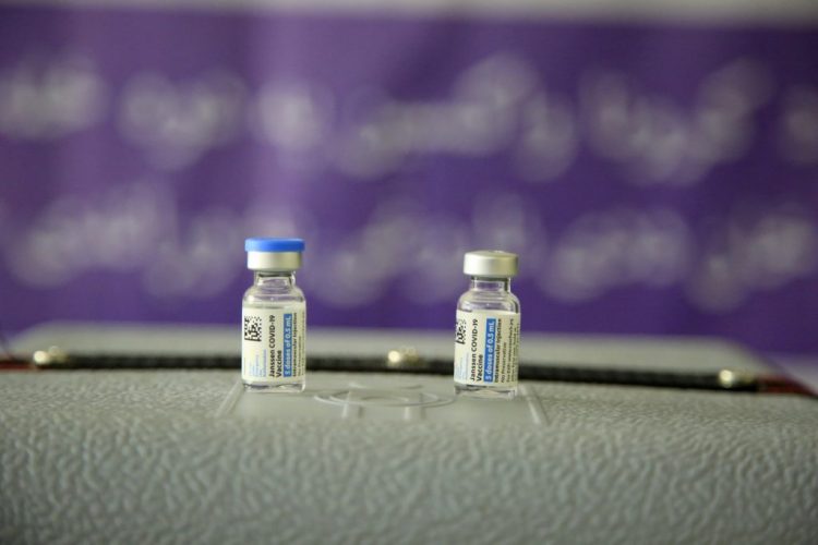 Zaštita Pfizer i AstraZeneca vakcina opada protiv delta soja u roku od 3 mjeseca