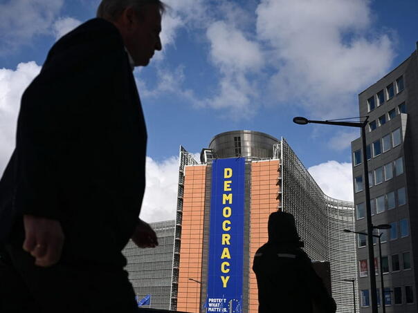 Dok od BiH traži reforme, u EU gomila vlastitu birokratiju