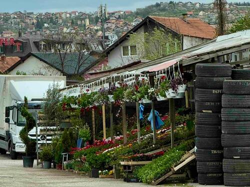 Zašto općinske i Federalna inspekcija žmure na prodaju na crno