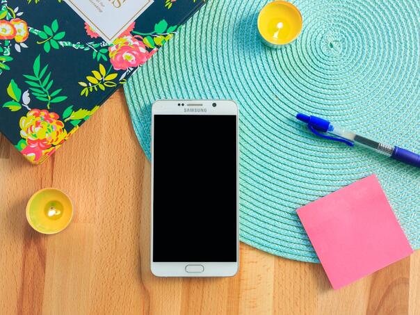 Zašto trebate isključiti telefon barem jednom sedmično