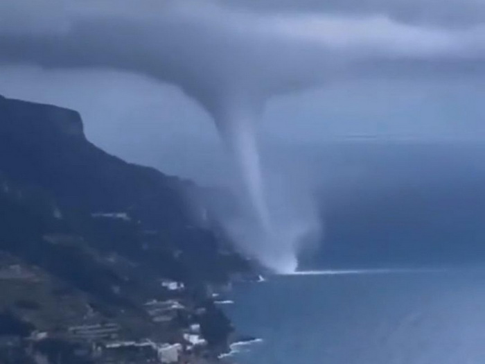 Zastrašujuća pijavica frapirala turiste u popularnoj talijanskoj destinaciji