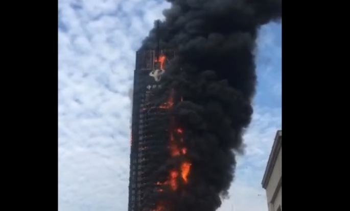Zastrašujući snimci iz Kine: Vatra progutala neboder