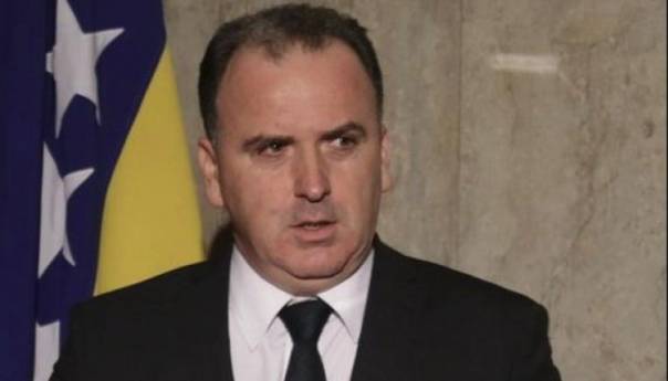 Zastupnici DF-a traže hitno i konkretno djelovanje državnog parlamenta