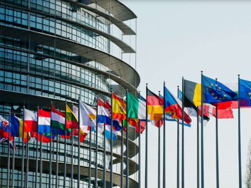 Zastupnici EU podržali ograničenja moderiranja sadržaja na velikim platformama