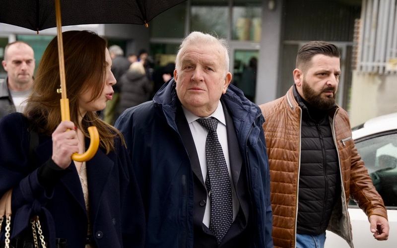 Tužilaštvo zatražilo pritvor za generala Dudakovića, odbrana protiv