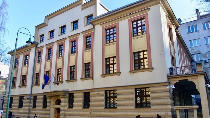 Zatražen pritvor za momka koji je pretukao dvogodišnje dijete