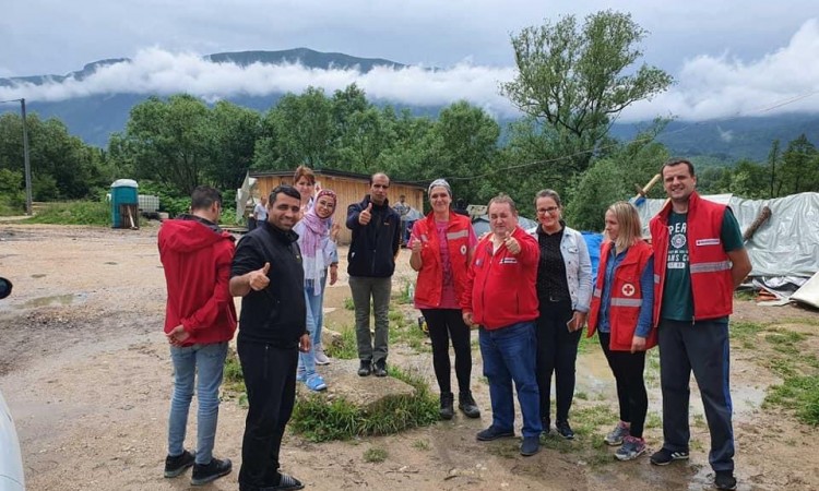 Zatvaranje prihvatnog kampa Lipa ogroman teret za Crveni krst 