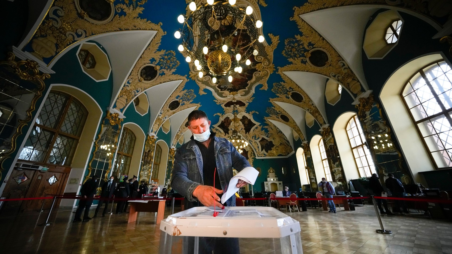 Zatvaranjem birališta u moskovskoj zoni završeni izbori