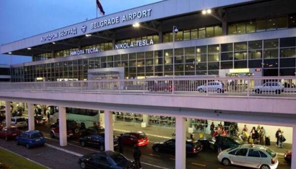 Zatvoren aerodrom u Beogradu
