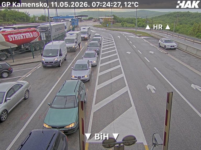 Zatvoren dio autoceste A-1 kod Zenice, velike gužve na granicama BiH