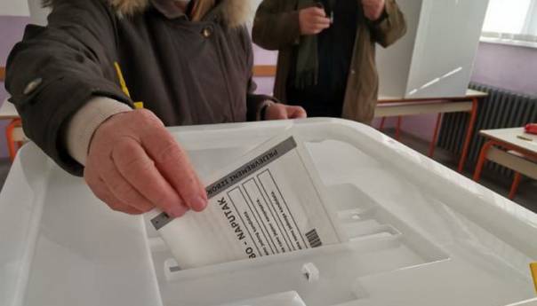 Zatvorena birališta u Prijedoru: Prvi rezultati glasanja u 22:30