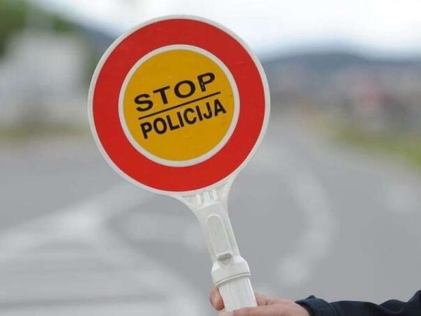 I dalje zatvorena cesta Tuzla-Bijeljina zbog oštećenja