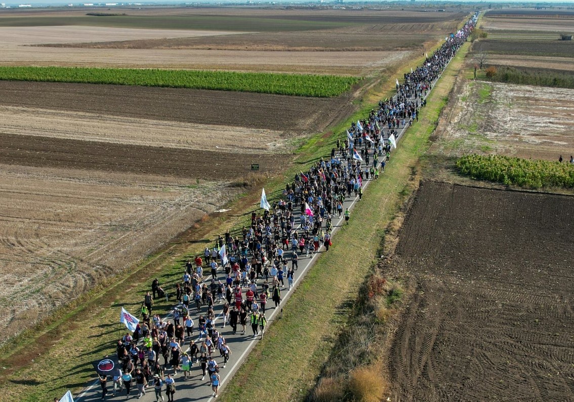 Zaustavljeni vozovi zbog prijetnji bombama, uhapšen Bačulov