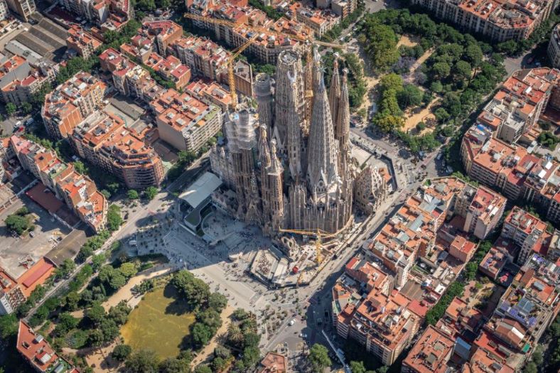 Završen četvrti toranj na katedrali Sagrada Familia