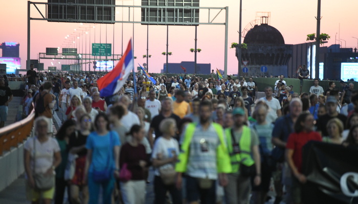 Završen protest u Beogradu: Ne odustajemo od zahtjeva