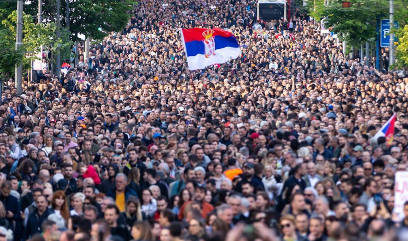 Završen protest: U Beogradu više od 50.000 ljudi, opozicija dala rok do 12. maja