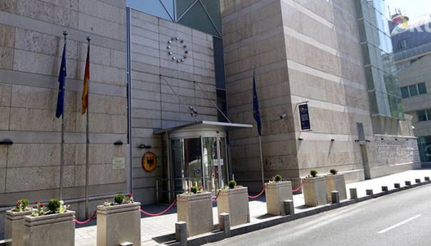 Završen sastanak lidera vlasti u FBiH: Bez izjava za medije