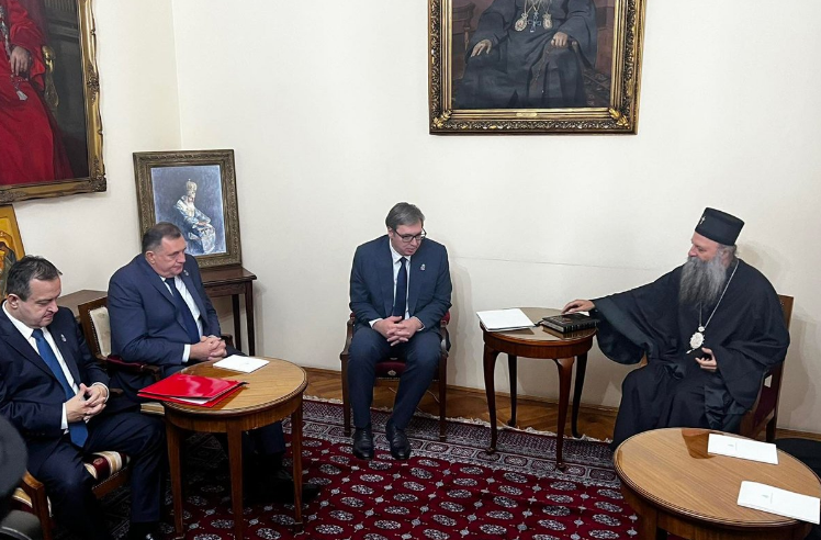 Završen sastanak patrijarha sa Vučićem i Dodikom