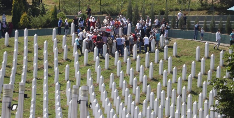 Završen ukop devet žrtava genocida u Srebrenici