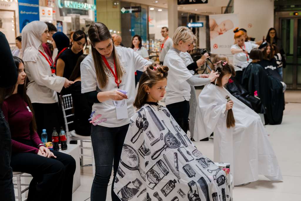 Završena humanitarna akcija 'Moja kosa, tvoja kosa', više od 286 kosa za dječiji osmijeh