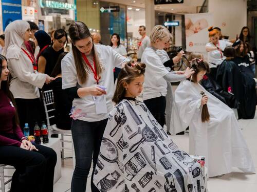 Završena humanitarna akcija 'Moja kosa, tvoja kosa', više od 286 kosa za dječiji osmijeh