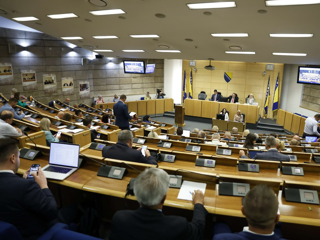 Završena sjednica Doma naroda Parlamenta FBiH, podržani izvještaji o izvršenju budžeta za 2023. i 2024.