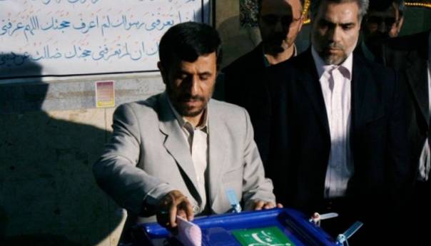 Završeno glasanje na većini biračkih mjesta u Iranu