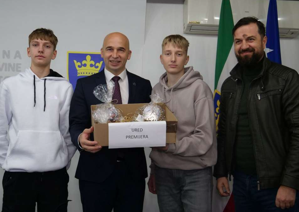 Završetak projekta "Suvenirnica": Pivić ugostio učenike i nastavnike zeničkih škola