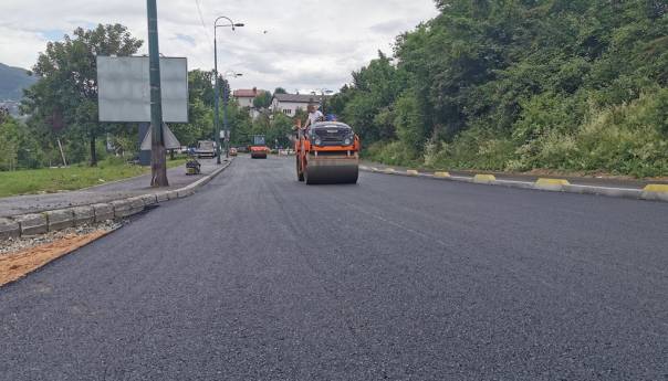 Završni radovi na asfaltiranju Ulice Betanija