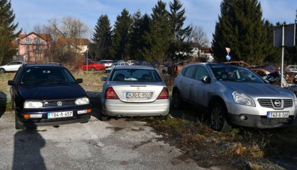 Zbog bahatog ponašanja i ugrožavanja sigurnosti oduzeta tri vozila
