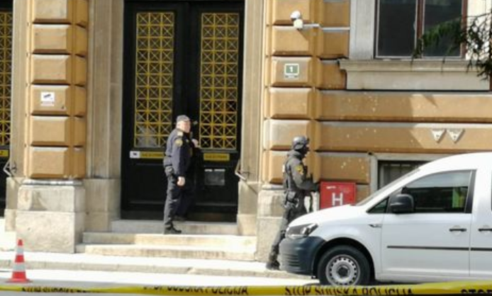 Zbog dojave o bombi prekinuto suđenje Savi Marinkoviću za ubistvo sarajevskih policajaca