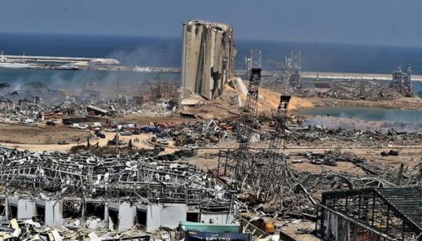 Pala libanska vlada nakon eksplozije u Bejrutu