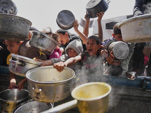 Zbog izraelske opsade stotine hiljada stanovnika Gaze imaju samo jedan obrok svaka dva ili tri dana