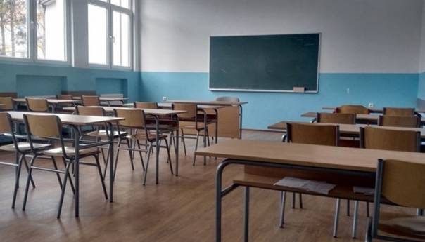 Zbog korone zatvorene škole za 168 miliona djece širom svijeta