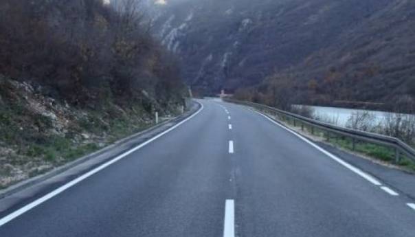 Zbog minerskih radova danas kraće obustave na MP Sarajevo - Pale