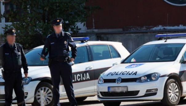 Zbog nasilničkog ponašanja uhapšene dvije osobe, od kojih jedan policajac