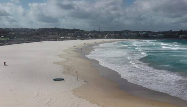 Zbog neodgovornosti kupača zatvorena i slavna plaža Bondi u Sydneyju