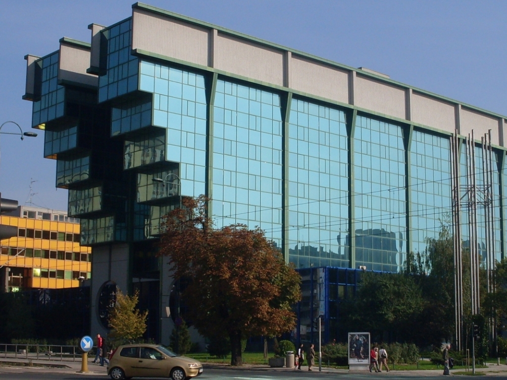 Zbog nesposobne EPBiH privrednici u FBiH struju plaćaju skuplje od cijene na berzi