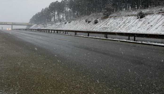 Zbog niskih temperatura moguća poledica