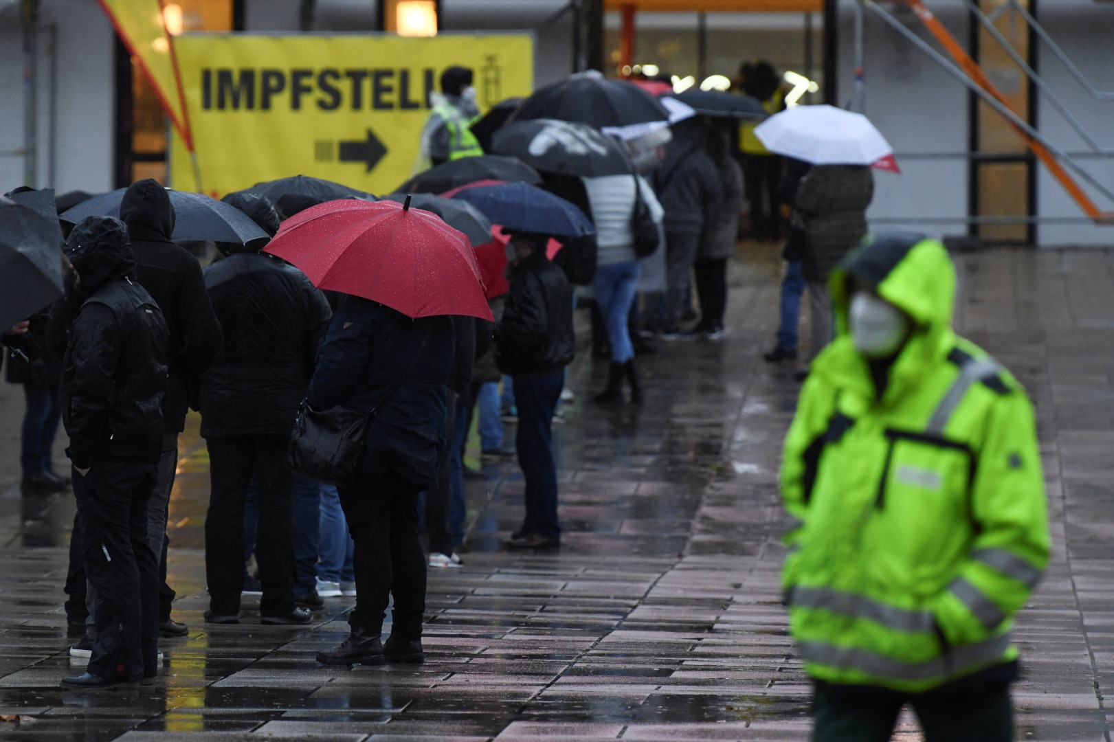 Zbog omikron soja vlast u Njemačkoj odlučuje o uvođenju novih mjera