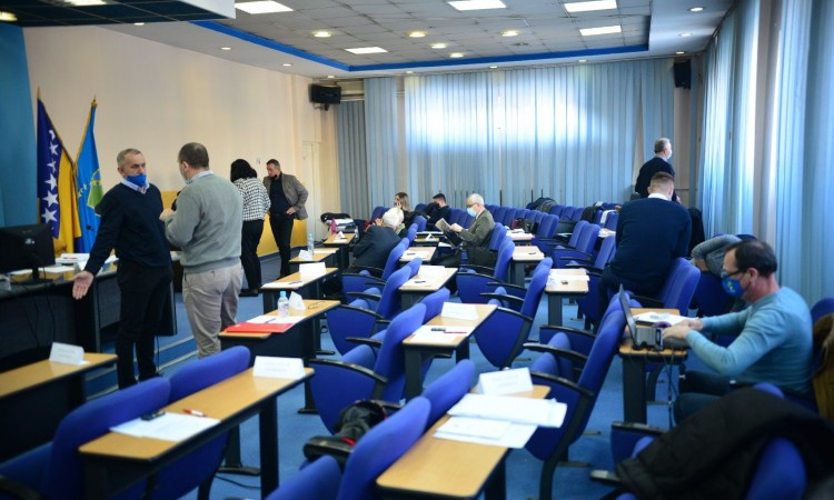 Zbog pogoršane epidemiološke situacije zasjeda i Skupština TK