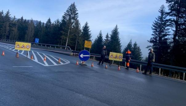 Zbog radova na održavanju tunela Karaula, do 15 sati se saobraća starom cestom