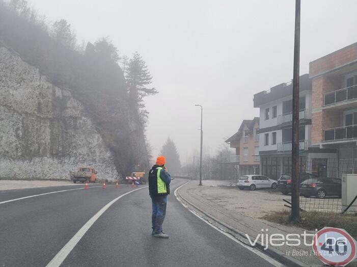 Zbog radova na ulazu u Konjic saobraća se jednom saobraćajnom trakom