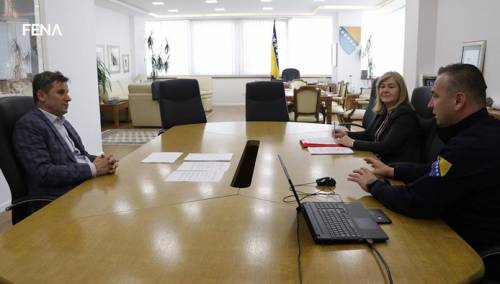 Zbog spore istrage Novalić na udaru, cilj HDZ-a preuzimanje Vlade i 'mostarizacija' Federacije