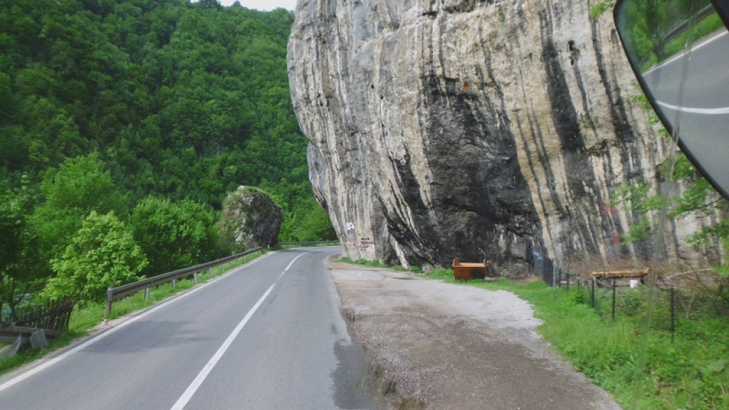 Zbog sportske manifestacije obustavljen saobraćaj u kanjonu Tijesno, na putu Karanovac - Crna Rijeka