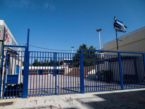 Zbog sve manjeg broja upisanih učenika: Grčka zatvara više od 700 škola